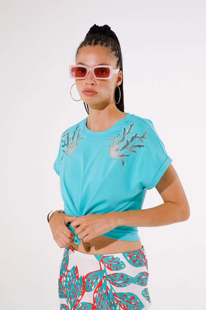 TSHIRT CON RICAMO CORALLO