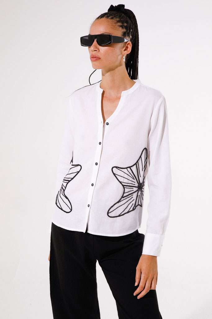 CAMICIA CON RICAMO STELLE MARINE