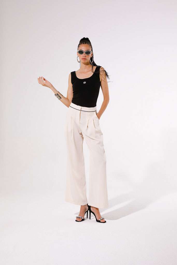 PANTALONE LUNGO IN TINTA UNITA CON BORDO IN VITA