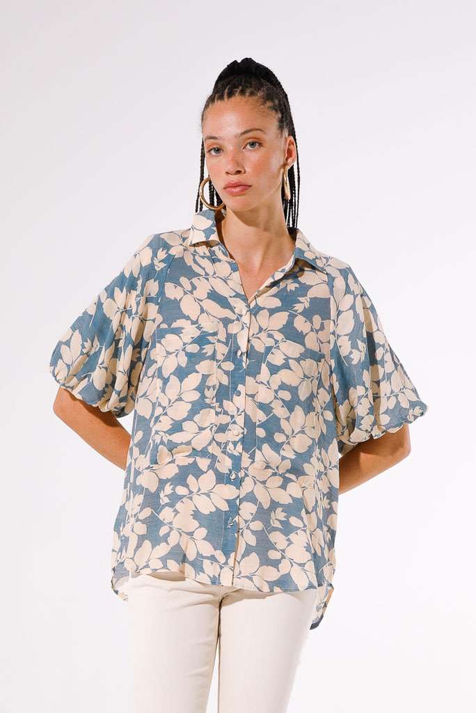 FLORAL PRINT SHORT-SLEEVED SHIRT
